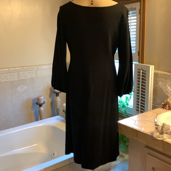 Karen Kane Dress - Picture 7 of 8